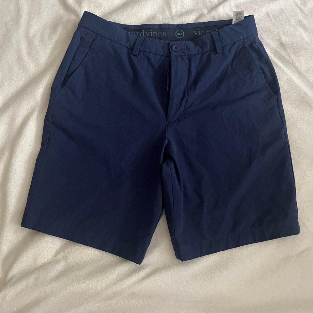 Men’s vineyard vines shorts